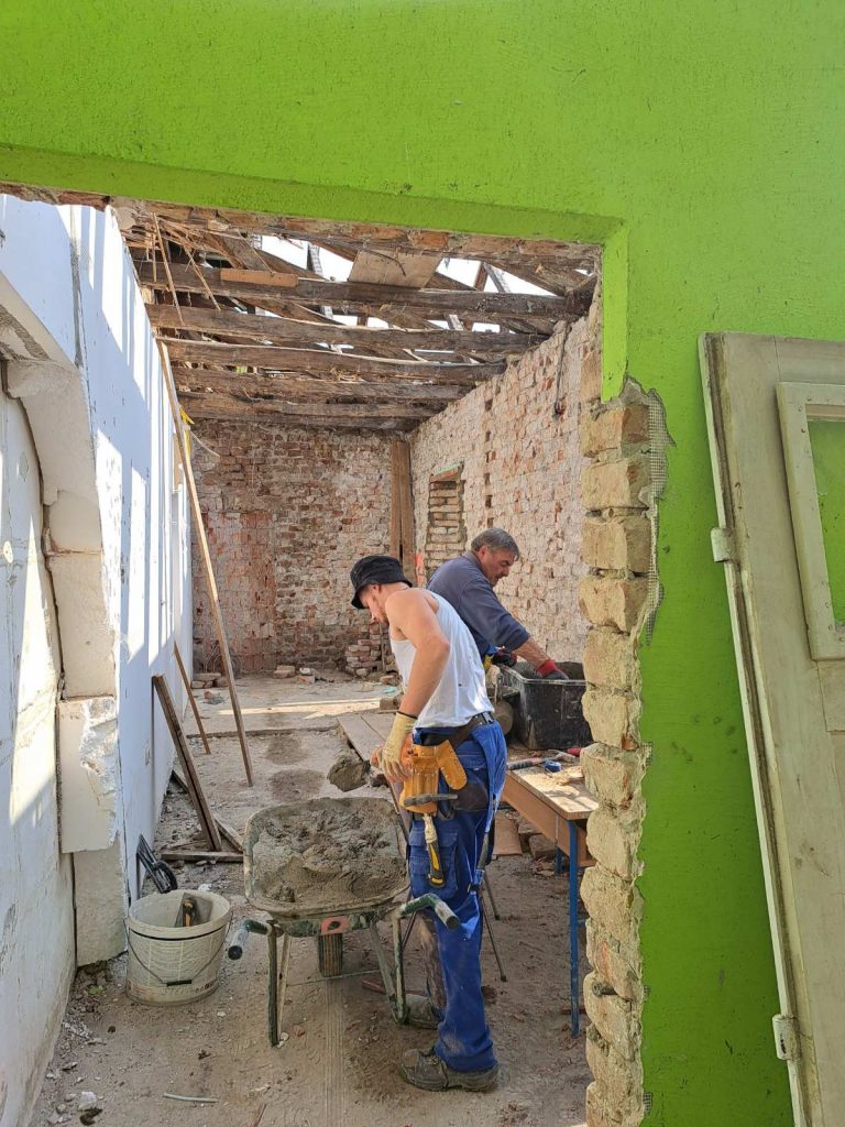 Radovi na rekonstrukciji Hrvatskog doma kulture Franjo Delić