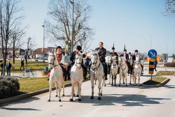 [FOTO] 249. pokladno jahanje u Babinoj Gredi