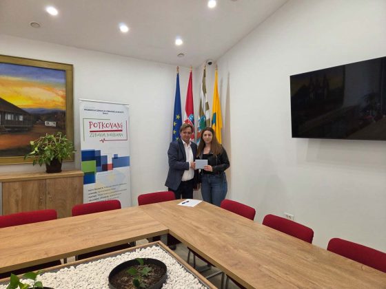 Nagrada Općine učenici Petri Vuković za uspješan nastup na državnom natjecanju WorldSkills Croatia